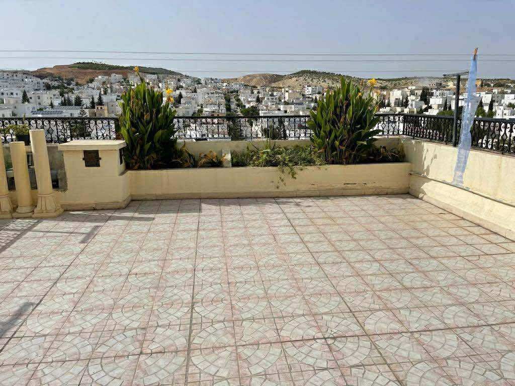 Ariana Ville Cite Ennasr 2 Location Duplex Penthouse 3950 d a ennasr 2