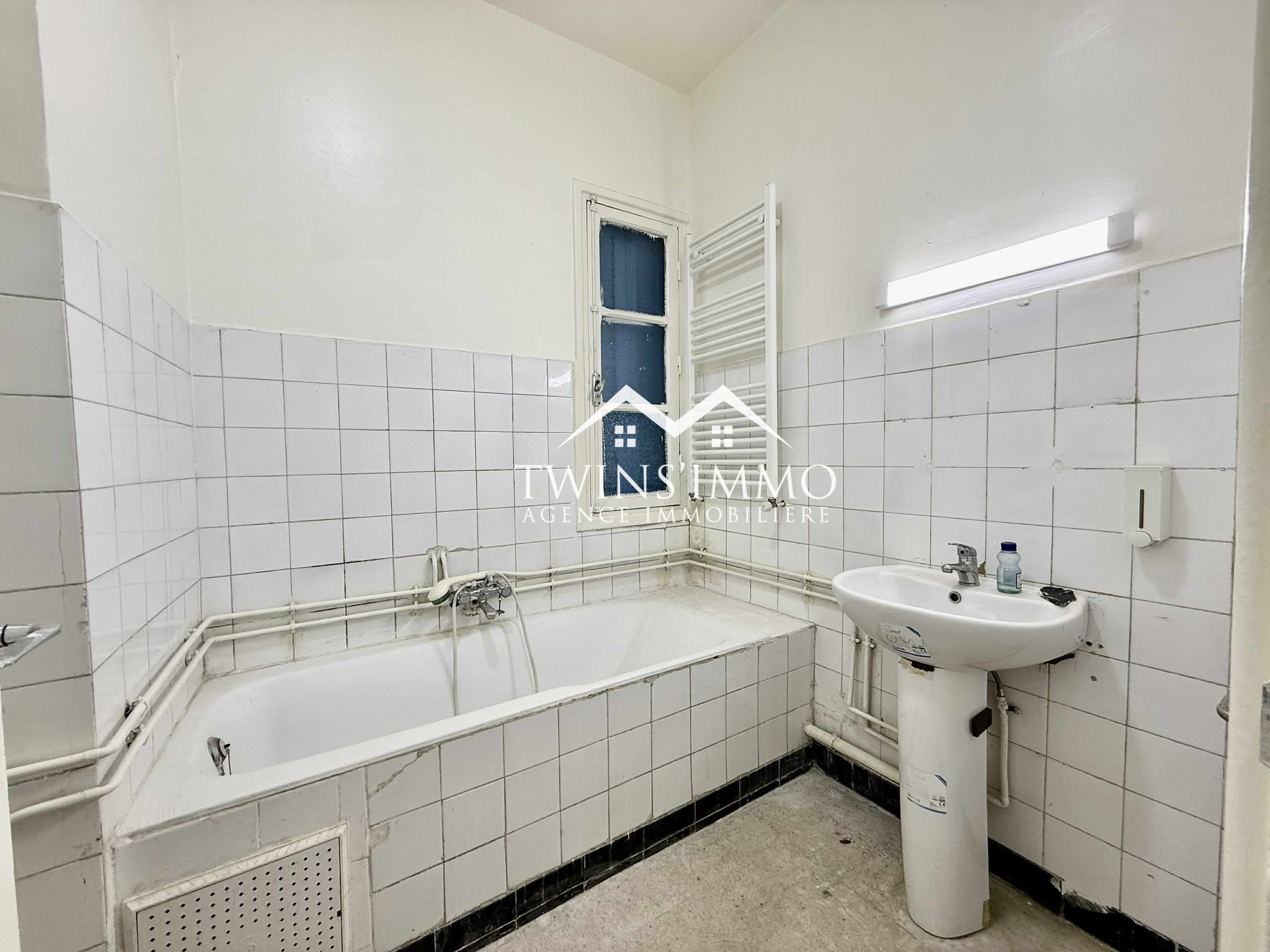 Sidi El Bechir Monfleury Location Appart. 3 pices Appartement s3  montfleury
