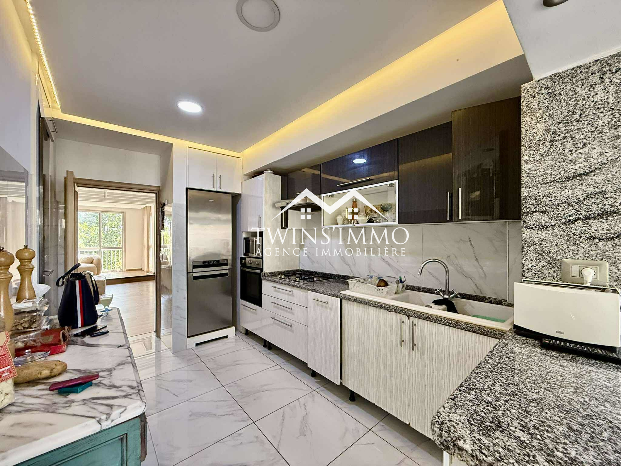 Ariana Ville El Menzah 6 Location Appart. 3 pices Appartement s3  el menzah6