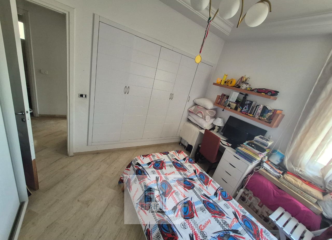 La Marsa El Aouina Vente Appart. 3 pices Appt s plus 3 a citee el wahat