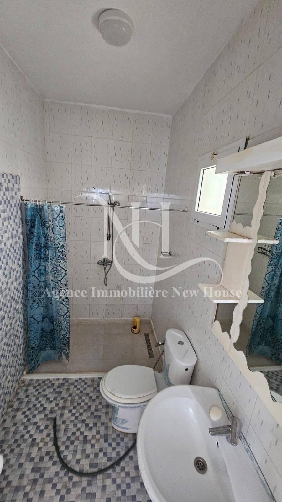 Bizerte Nord Bizerte Location Appart. 4 pices Etage corniche