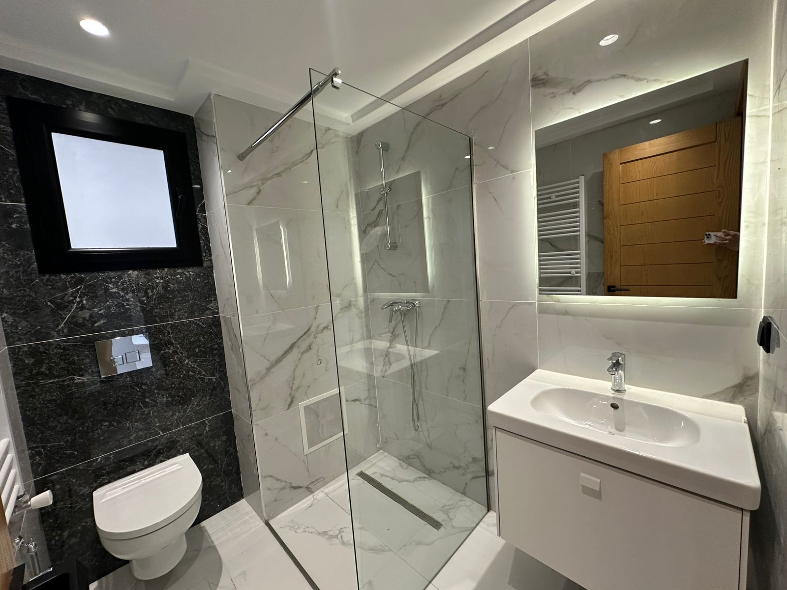 Ain Zaghouan&nbsp;Jardins de Carthage&nbsp;Location&nbsp;Appart. 2 pi�ces&nbsp;S1 haut standing jamais habit�