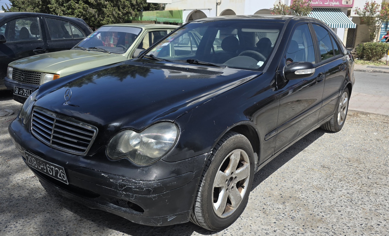 Ariana Ville El Menzah 5 Mercedes C Mercedes c220 cdi
