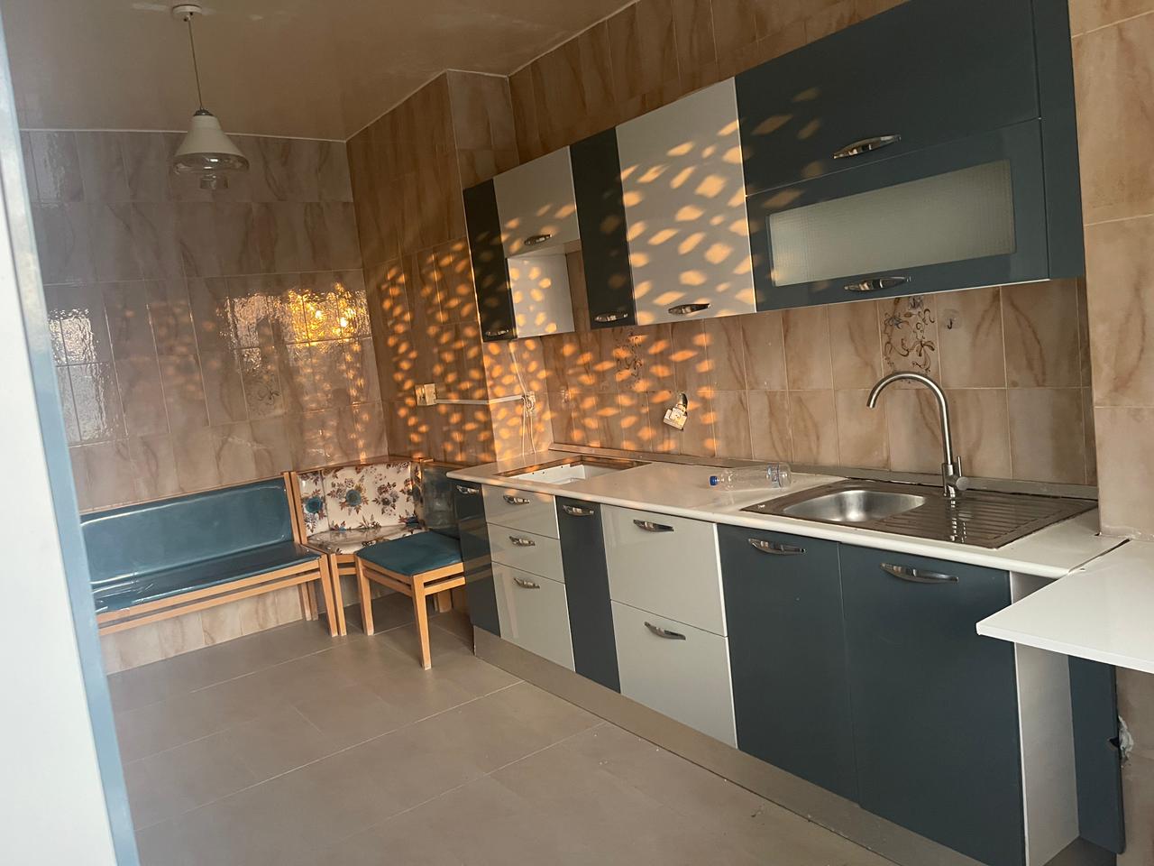 El Menzah El Manar 1 Location Appart. 5 pices+ Un appartement s4  manar 1