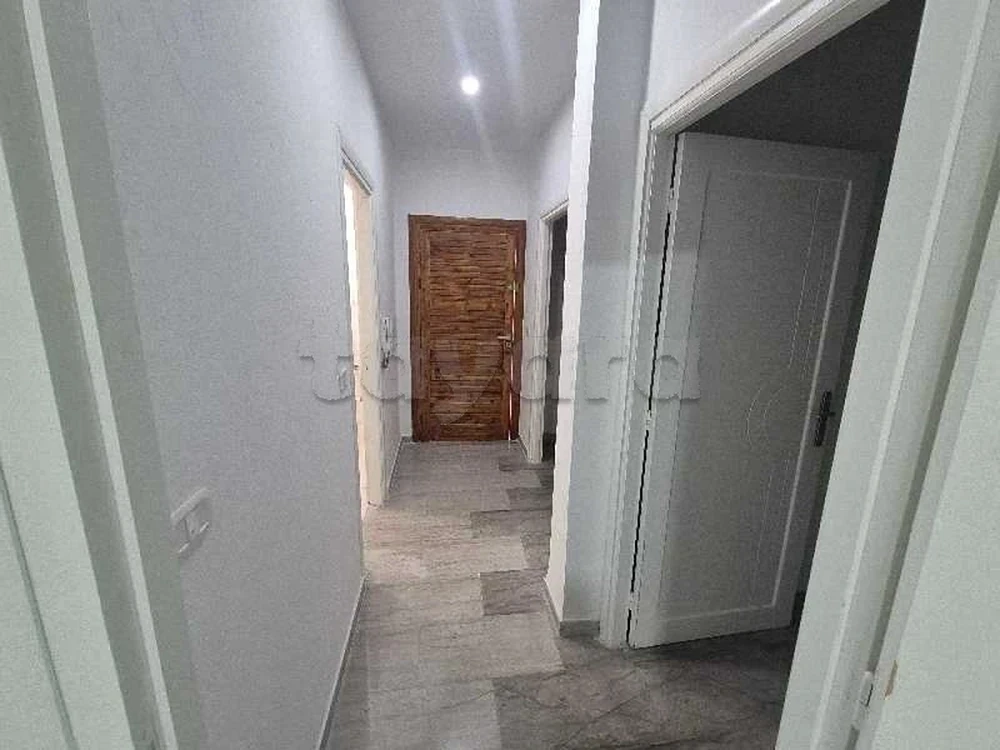 El Menzah El Manar 1 Location Appart. 2 pices Studio s1 derrire mosque ibrahim el khalil