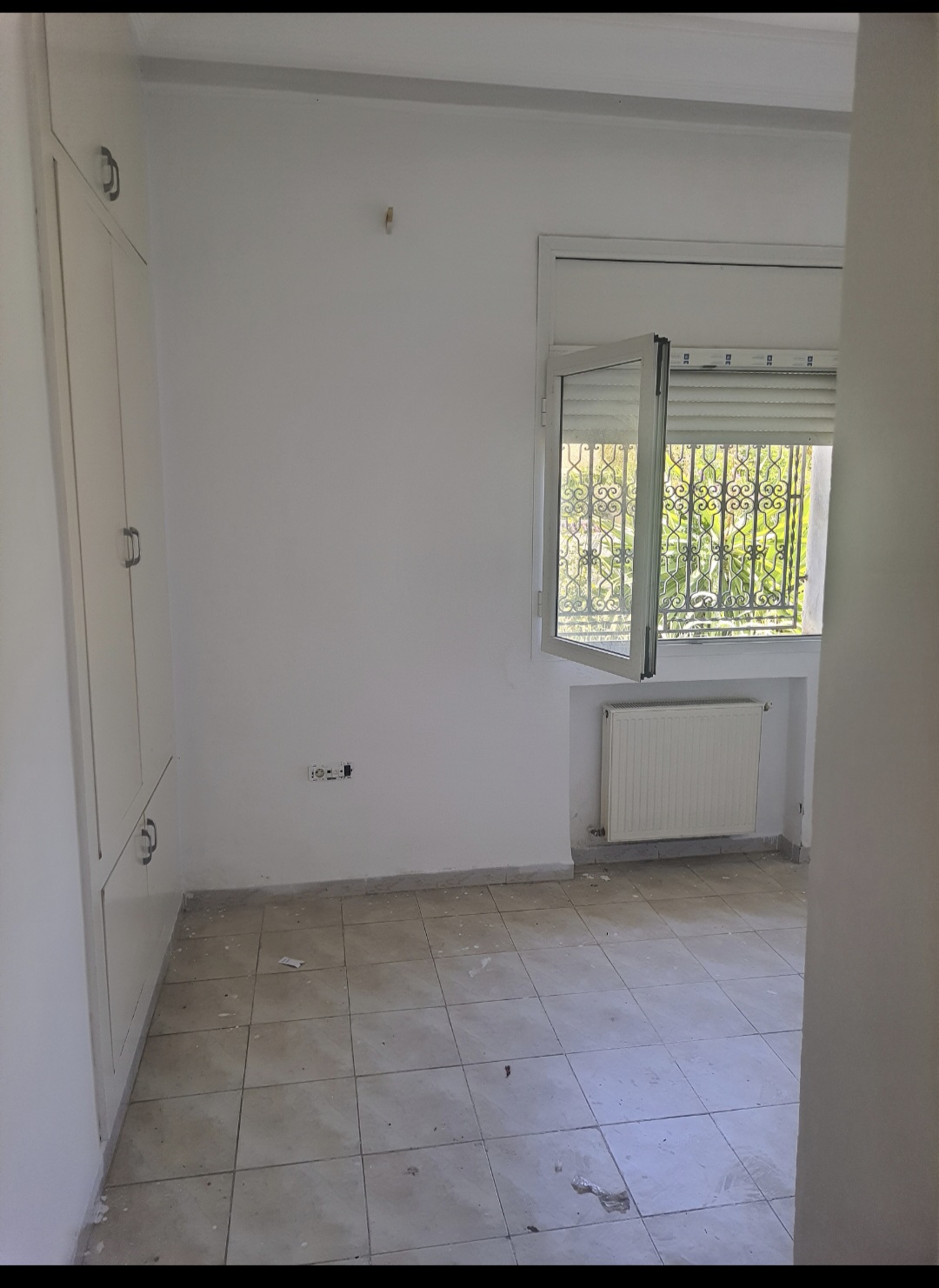 El Menzah El Manar 1 Location Appart. 3 pices Appartement s3 rdc