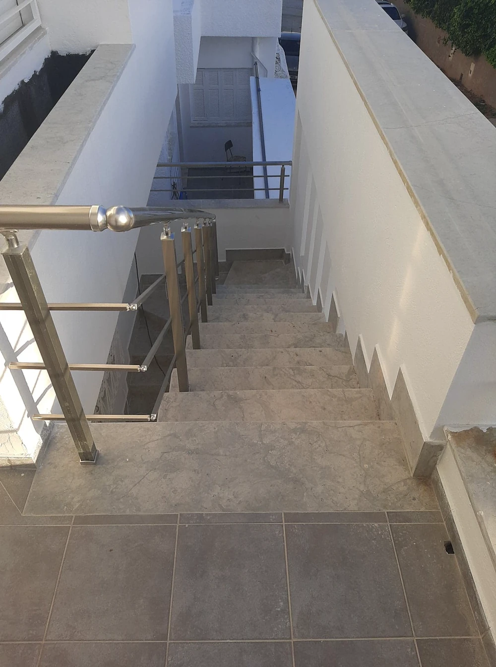 El Menzah El Manar 1 Location Appart. 2 pices Etage de villa manar1