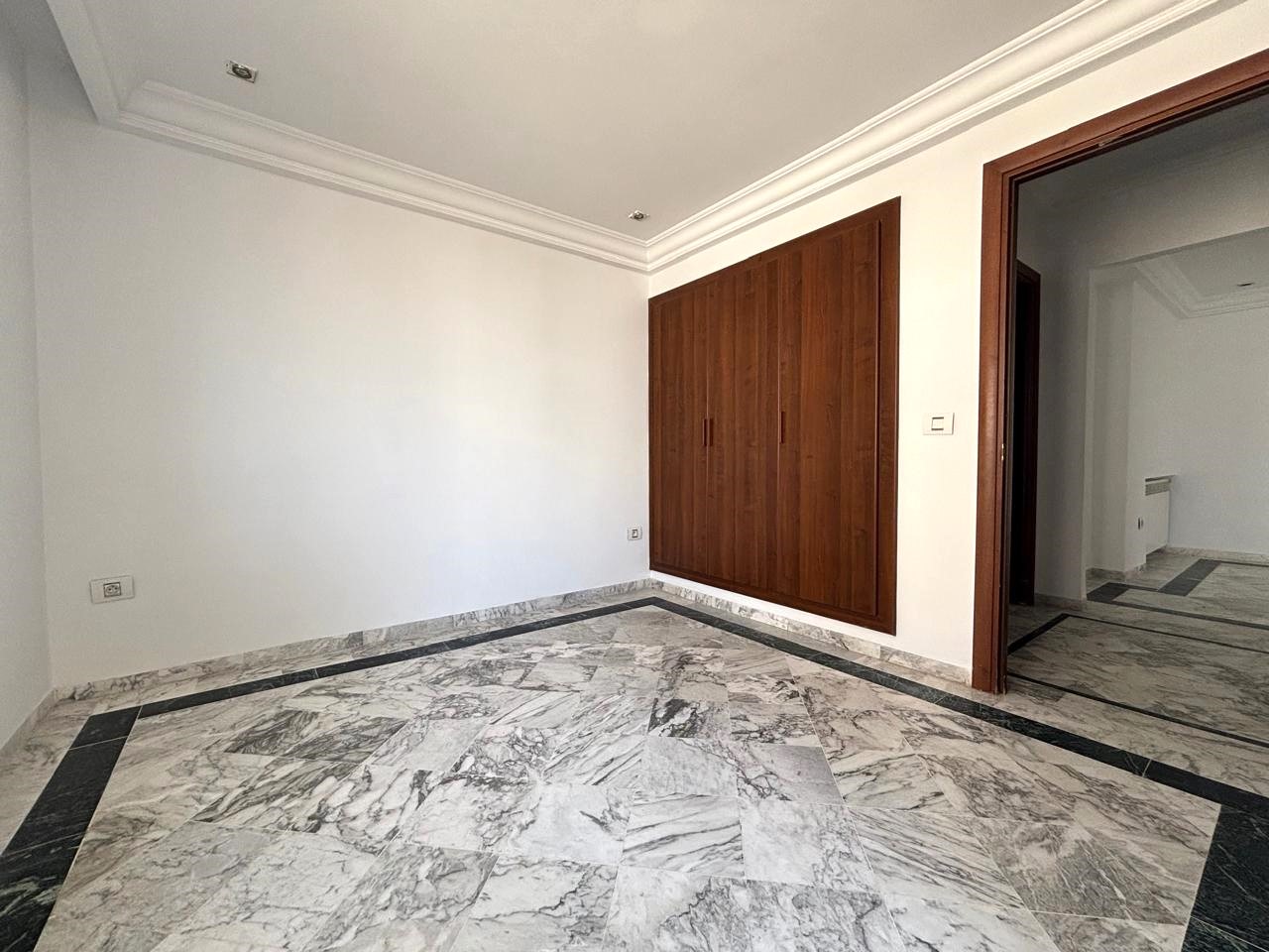 Ain Zaghouan Ain Zaghouan Location Appart. 3 pices Appartement s2  ain zaghouan nord