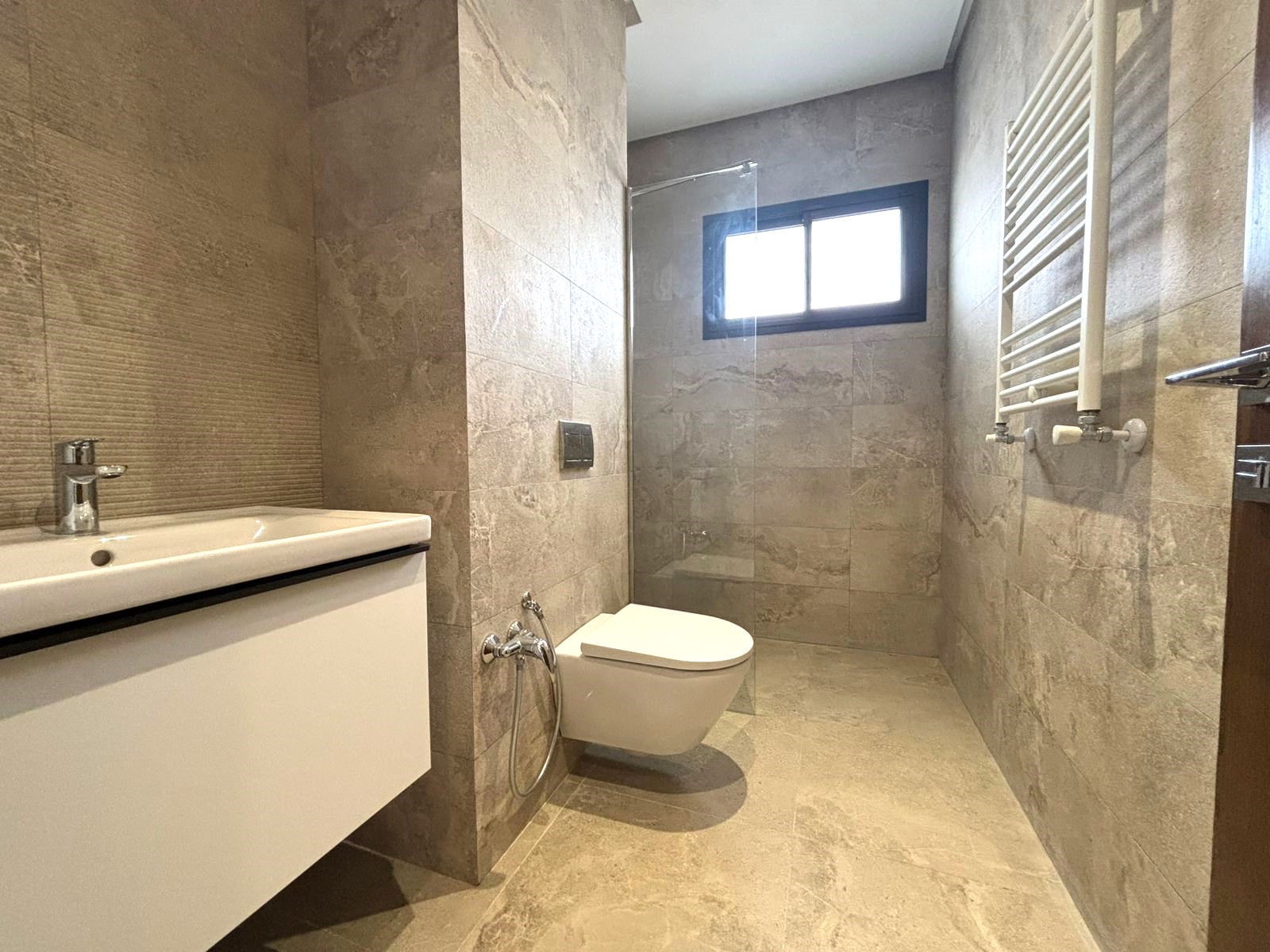 La Soukra Chotrana 1 Location Appart. 2 pices Appt s1 neuf jamais habit  chotrana 1