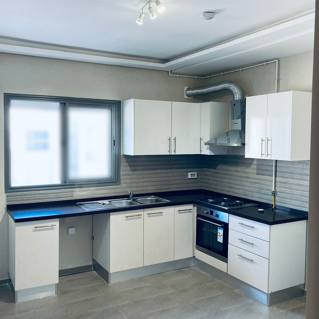 La Marsa El Aouina Location Appart. 4 pices Appartement  s3 de 120m2  l'aouina