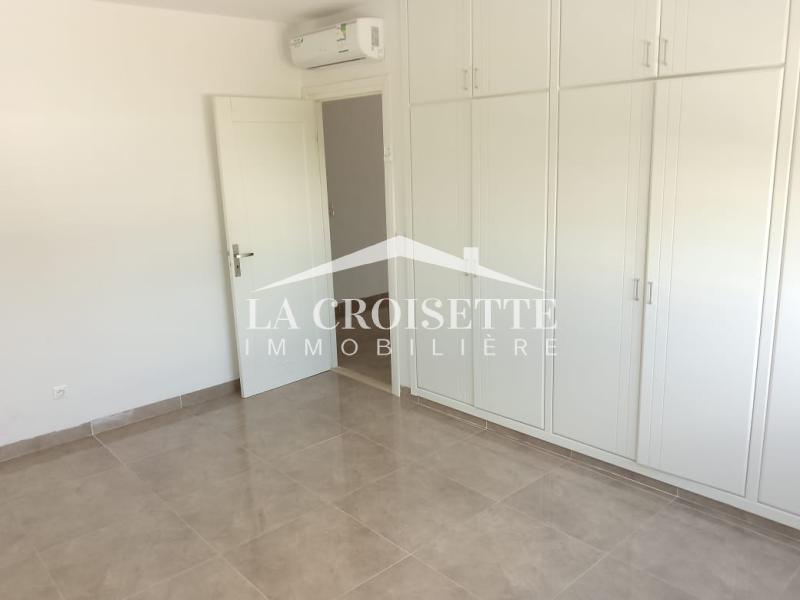 La Marsa Cite El Moustakbel (La Marsa) Location Appart. 4 pices Appartement s3  la marsa mal0214