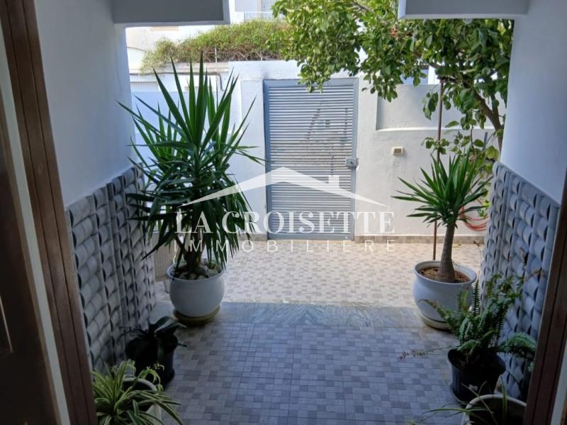 La Marsa Cite El Moustakbel (La Marsa) Location Appart. 1 pice Villa s1 meuble  la marsa zal1876