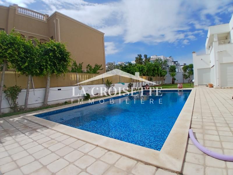 La Marsa&nbsp;Berge Du Lac&nbsp;Location&nbsp;Duplex&nbsp;Duplex s4 avec jardin et piscine au lac1 mdl0687