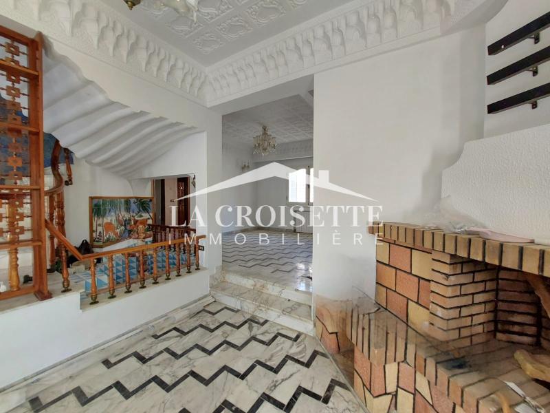 La Marsa&nbsp;Cite Du Stade&nbsp;Location&nbsp;Maisons&nbsp;Villa s4 � la marsa mvl0007