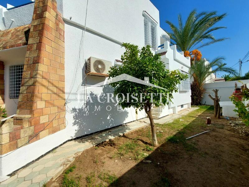 La Marsa&nbsp;Cite Du Stade&nbsp;Location&nbsp;Maisons&nbsp;Villa s4 � la marsa mvl0007