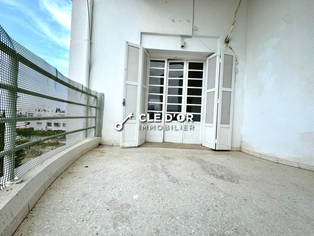 La Marsa&nbsp;Berge Du Lac&nbsp;Location&nbsp;Appart. 4 pi�ces&nbsp;Un charmant duplex s3 situe au lac1