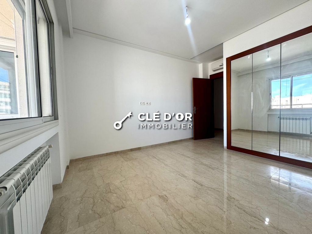 Ain Zaghouan Jardins de Carthage Location Appart. 3 pices Un appartement s2 au jardins de carthage