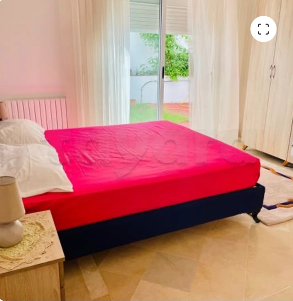 Ariana Ville Cite Ennasr 1 Location Appart. 4 pices Rdc d'une villa meubl indpendant ennasr