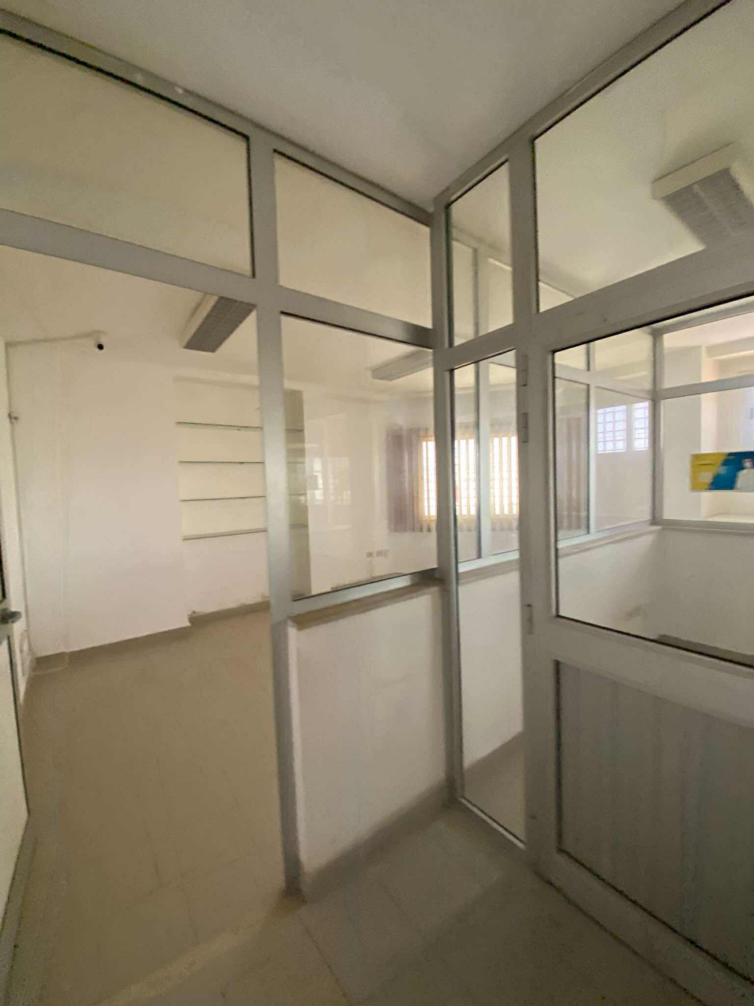 Megrine Saint Gobin Location Appart. 3 pices Bureau  mgrine