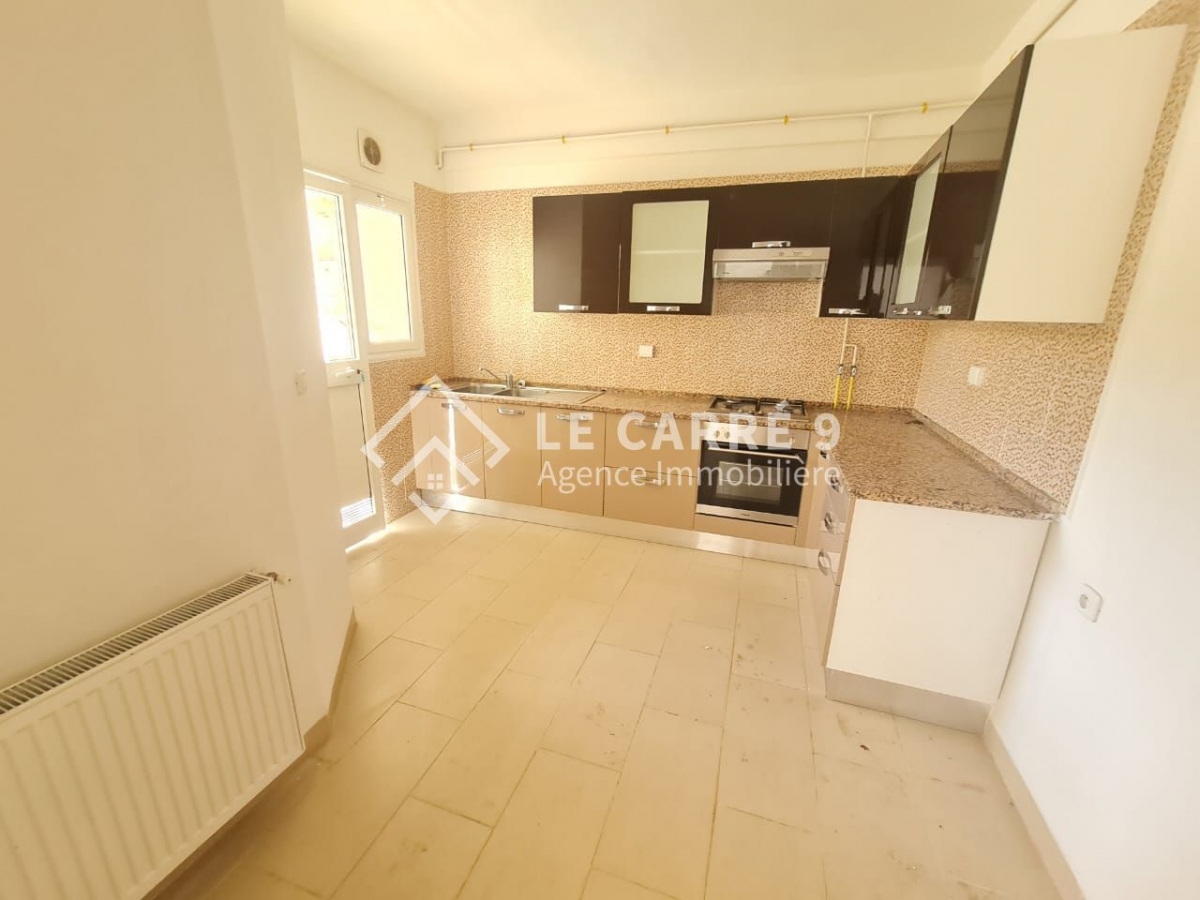 Ain Zaghouan Jardins de Carthage Location Appart. 3 pices Un appartement s2 aux jardins de carthage