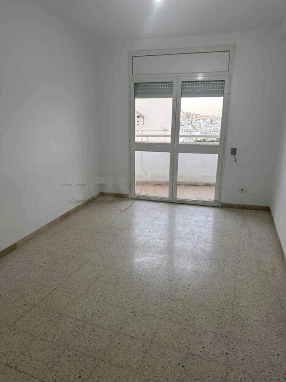 Ariana Ville Cite Ennasr 2 Location Appart. 3 pices S3 ennasr 2 rf 216