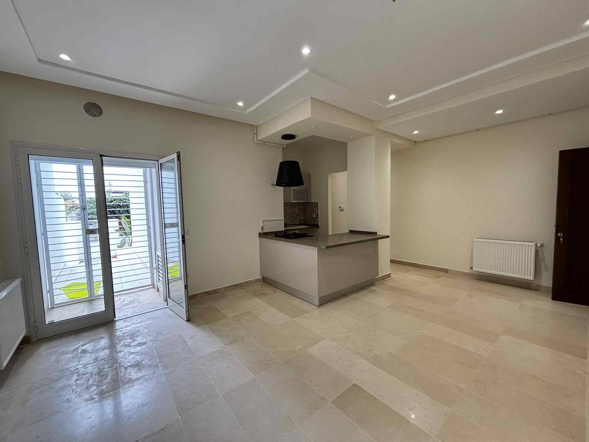 La Soukra Chotrana 1 Location Appart. 2 pices Appart s1 avec jardin a chotrana1
