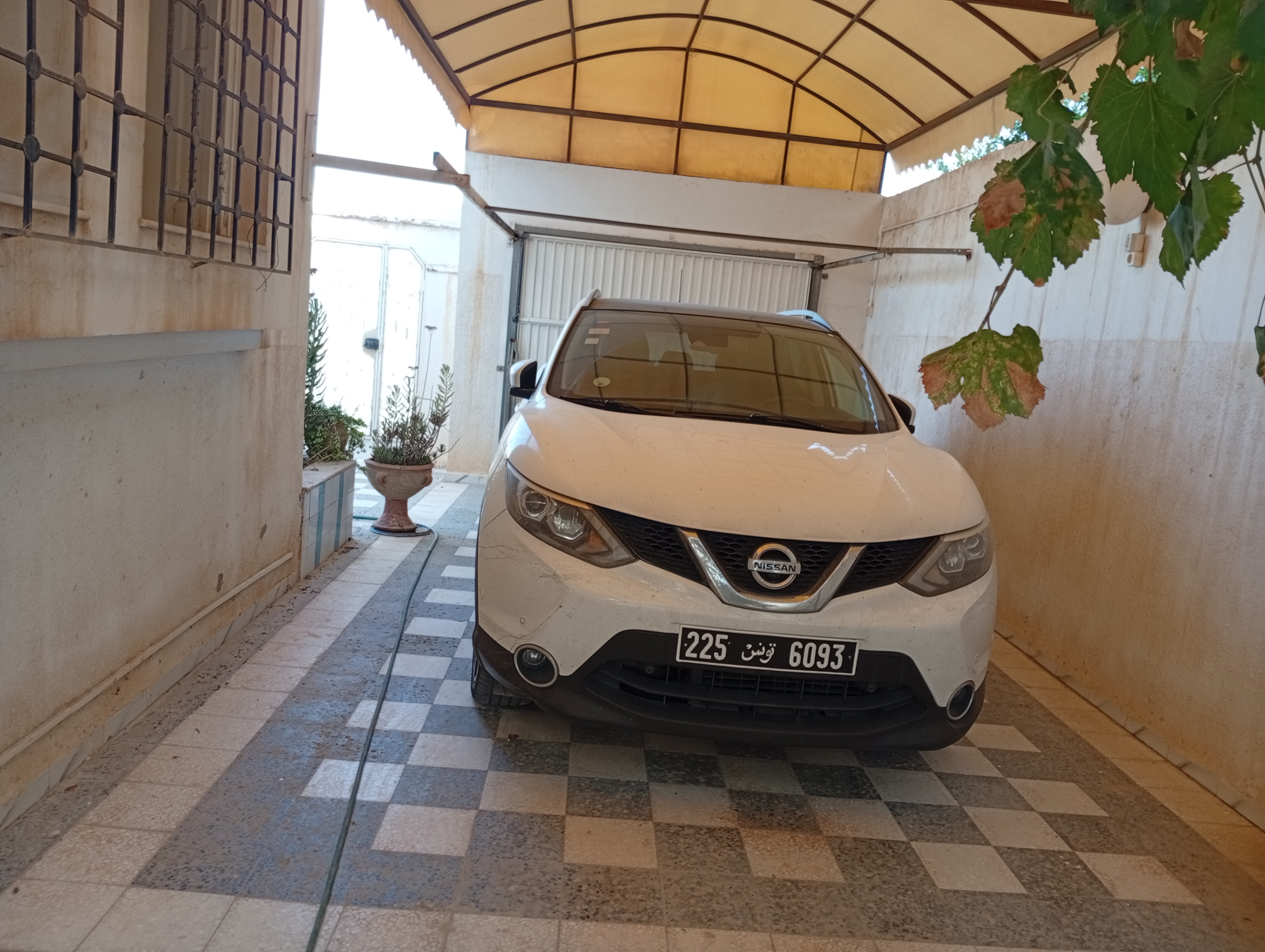 Gabes Sud Cite El Maarifa Nissan Qashqai Voiture nissan quasqai