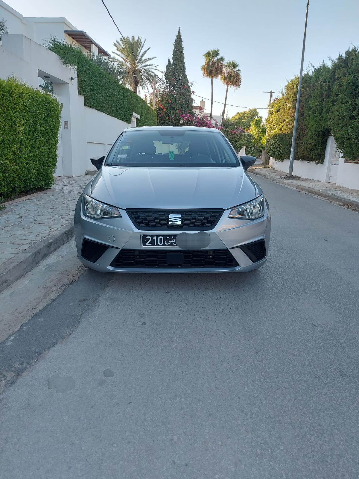 El Menzah El Menzah 1 Seat Ibiza Premire main