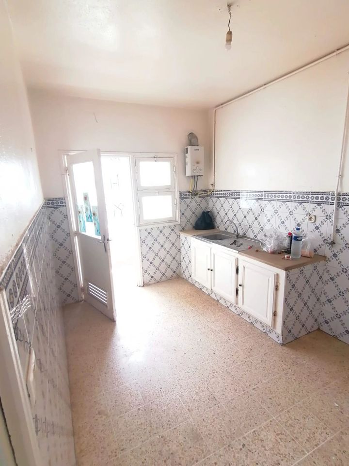 La Soukra&nbsp;Borj Louzir&nbsp;Location&nbsp;Appart. 2 pi�ces&nbsp;Apartment s2 2�me etage residence s�curis�