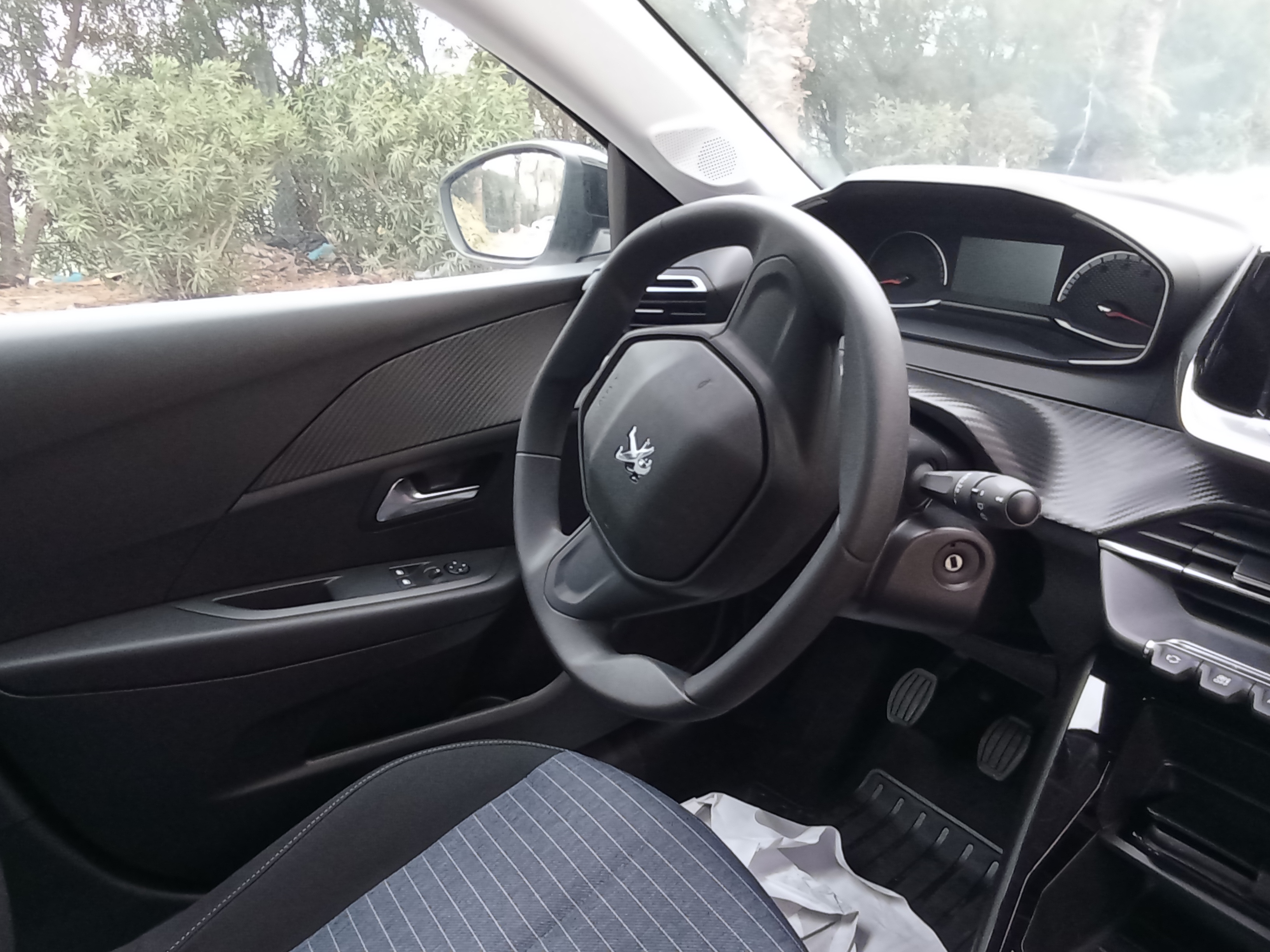 El Menzah El Menzah 1 Peugeot 208 208 premier main