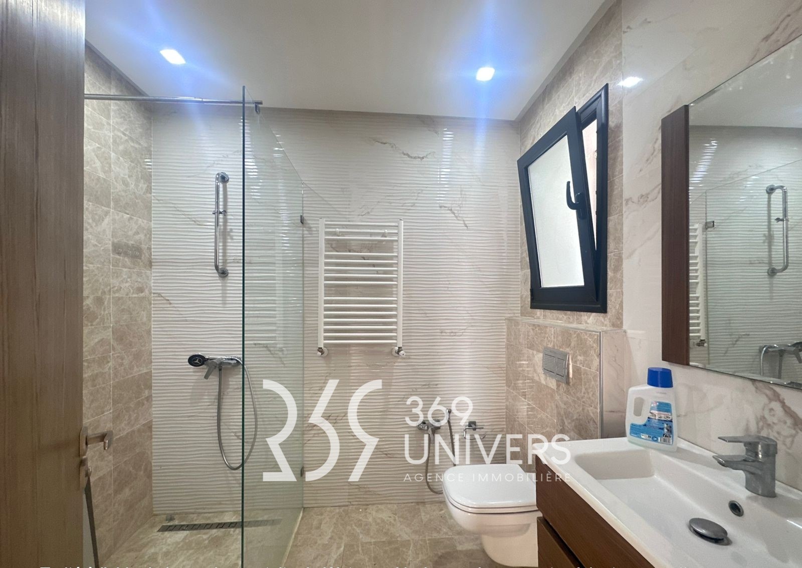 Ain Zaghouan Jardins de Carthage Location Appart. 2 pices Appartement avec terrasse aux jdc ref ra154