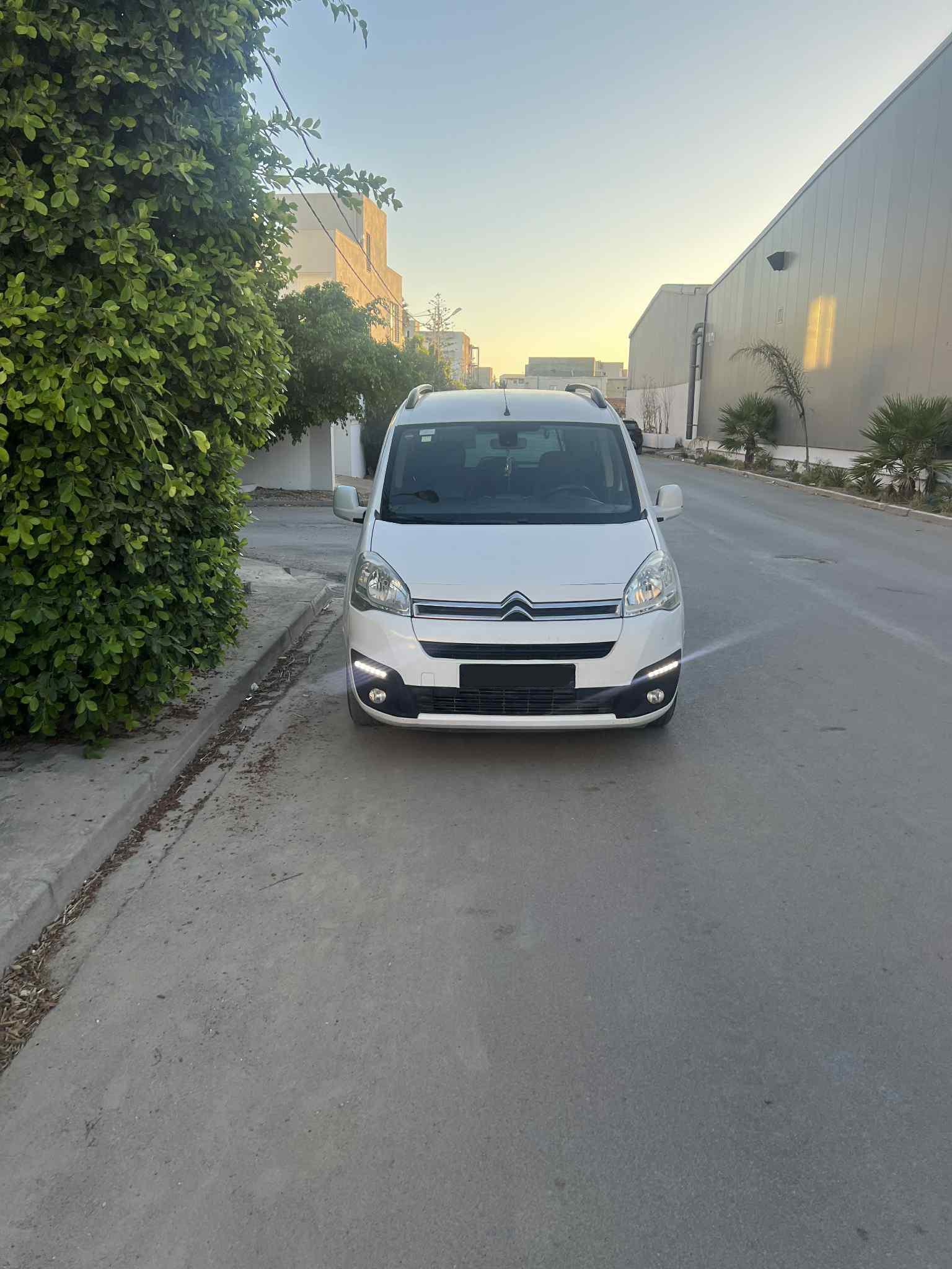 Raoued Cite El Ghazala 1 Citroen Berlingo Citroen berlingo 5 places