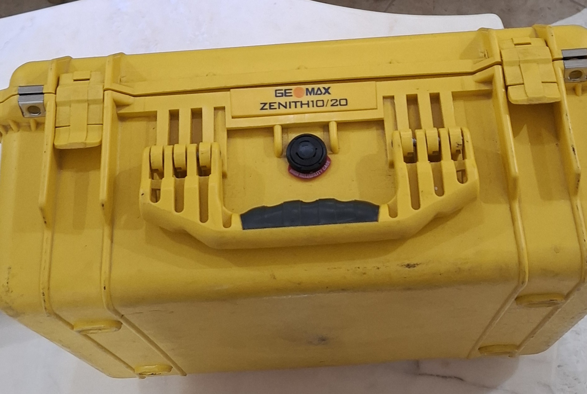 Ben Arous Ben Arous Autre Autre Gnss geomax zenith 20 pro