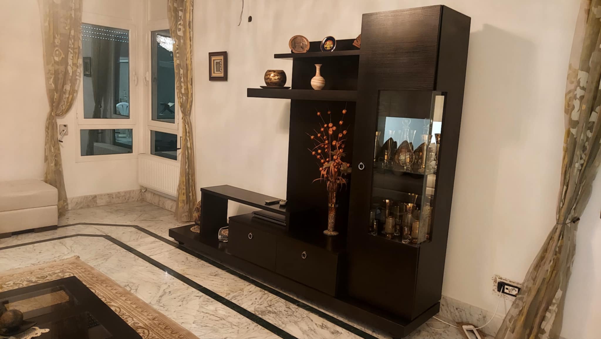 Mnihla Jardins d'el Menzah Autres meubles Autres Living pour salon