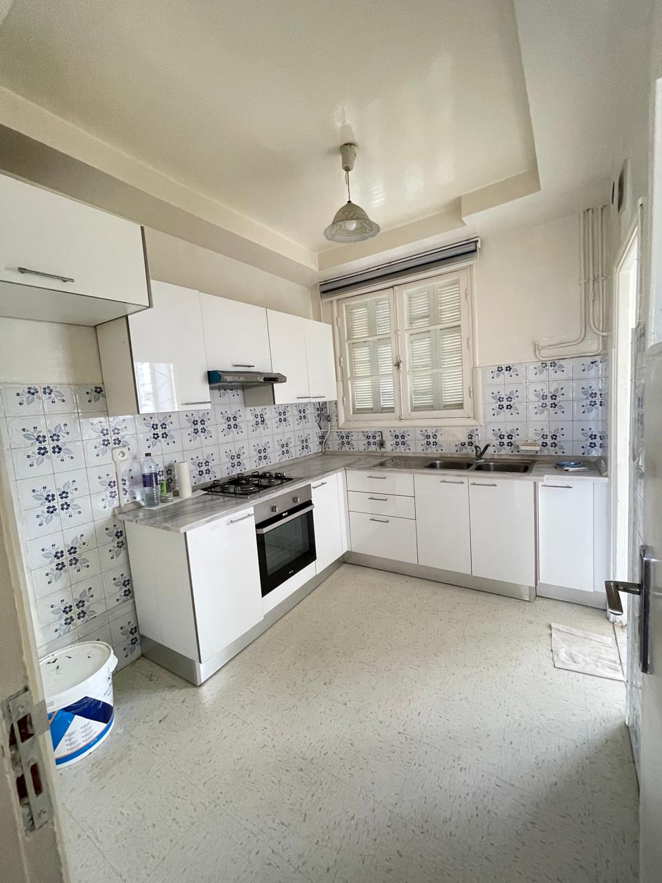 Cite El Khadra Cite Oplympique Location Appart. 4 pices Appartement cit olympique