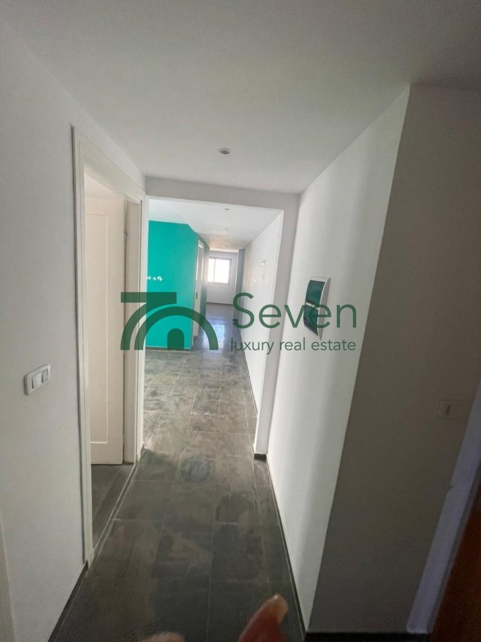 Ezzahra Ezzahra Vente Appart. 3 pices Un bureau en h3  ezzahra