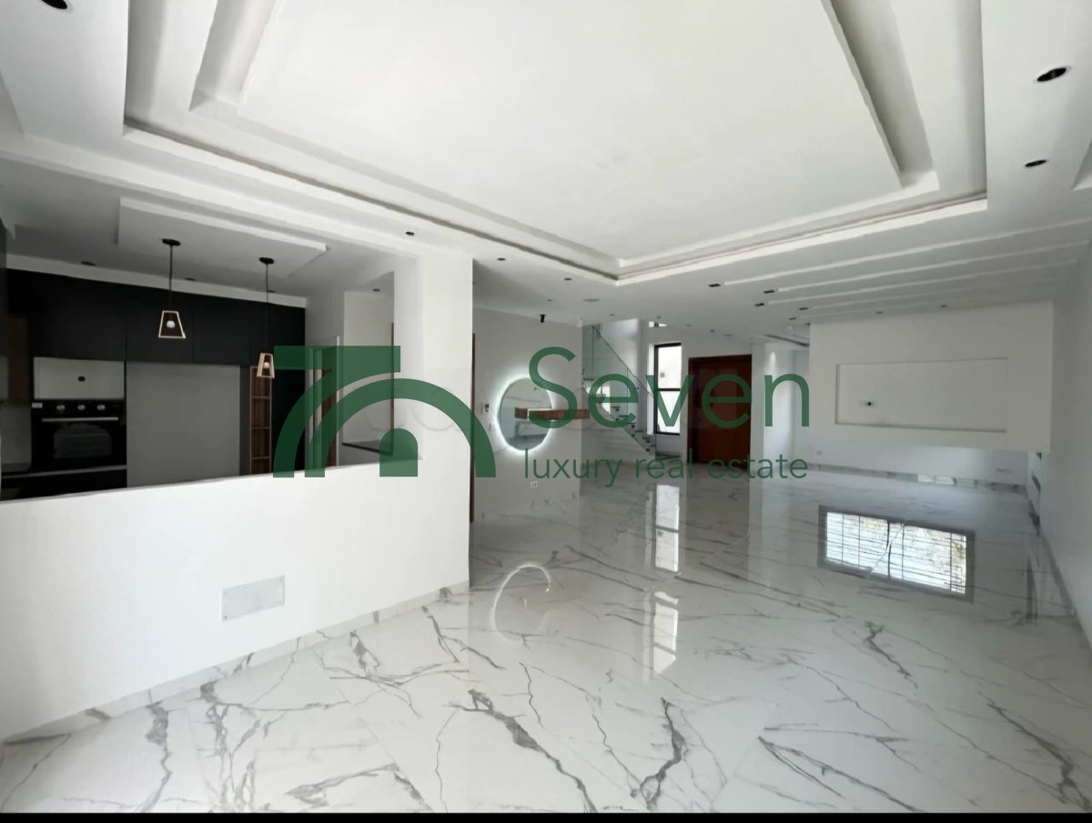 La Soukra Chotrana 1 Location Duplex Un duplex s3 avec piscine  chotrana 1