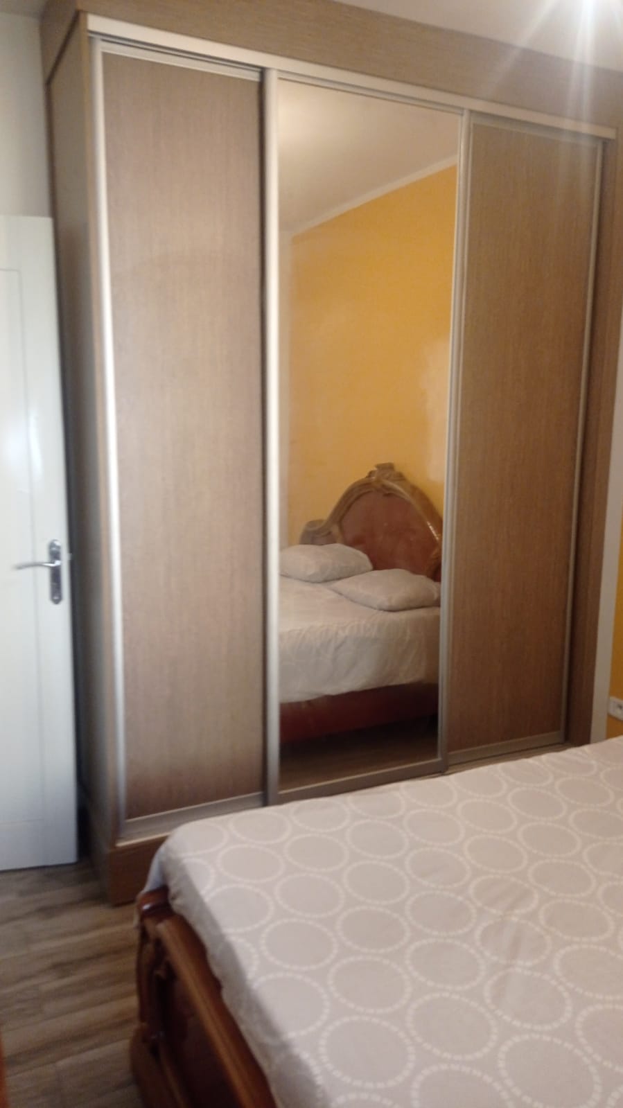 El Mourouj Residence Chebbi Location Appart. 4 pices Appartement  super meubl avec toutes options