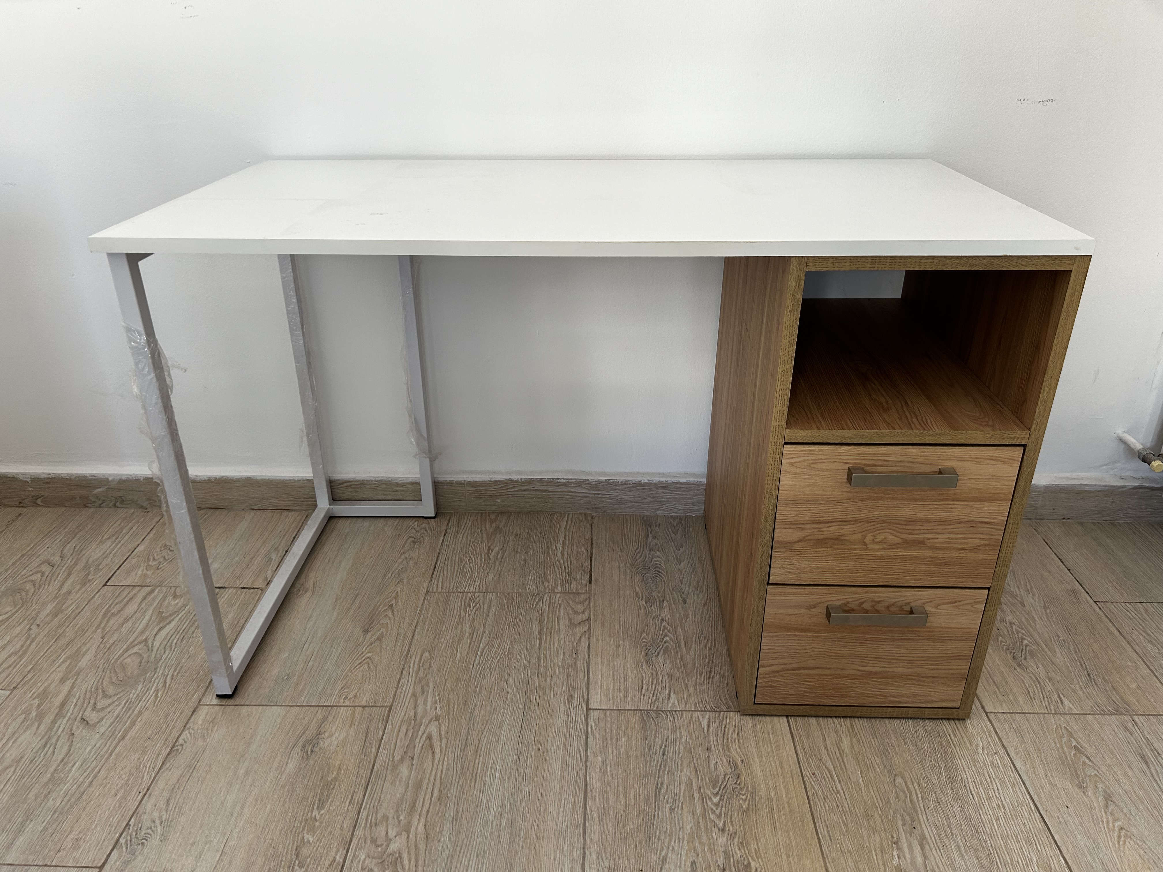 Sidi El Bechir Monfleury Meubles de bureau Bureaux - Tables Bureau avec rangement neuf