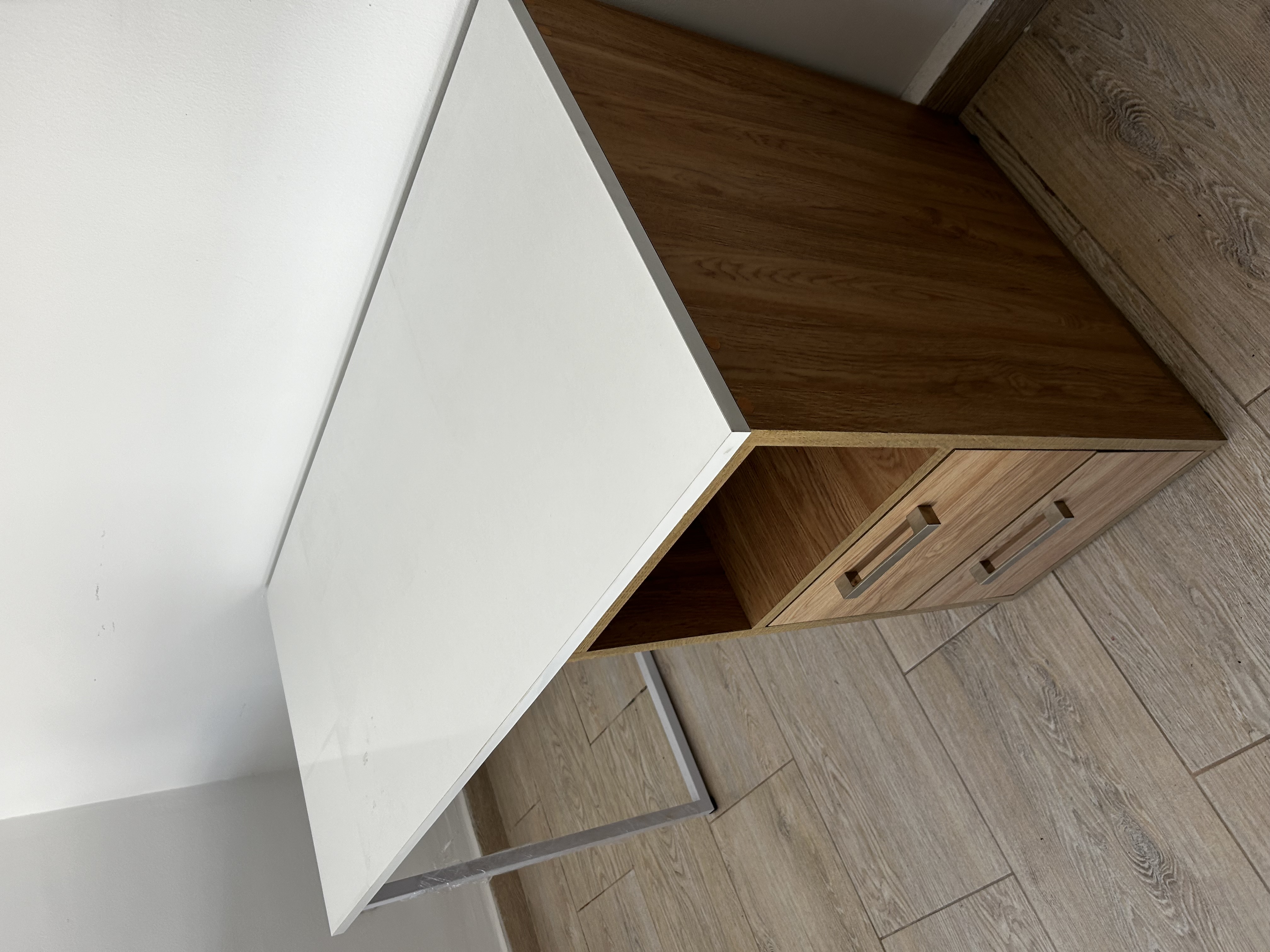 Sidi El Bechir Monfleury Meubles de bureau Bureaux - Tables Bureau avec rangement neuf