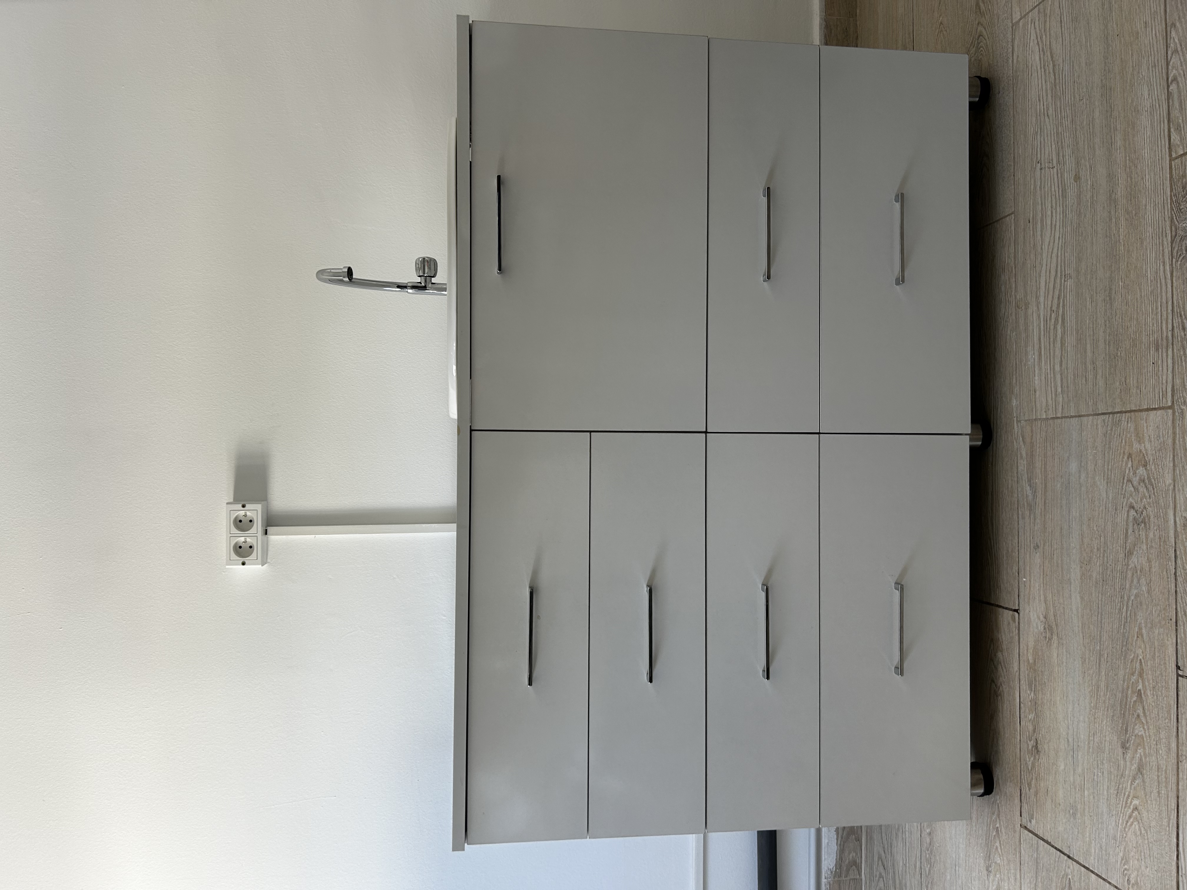 Sidi El Bechir Monfleury Meubles de bureau Rangements De Bureau Meuble de rangement avec vier