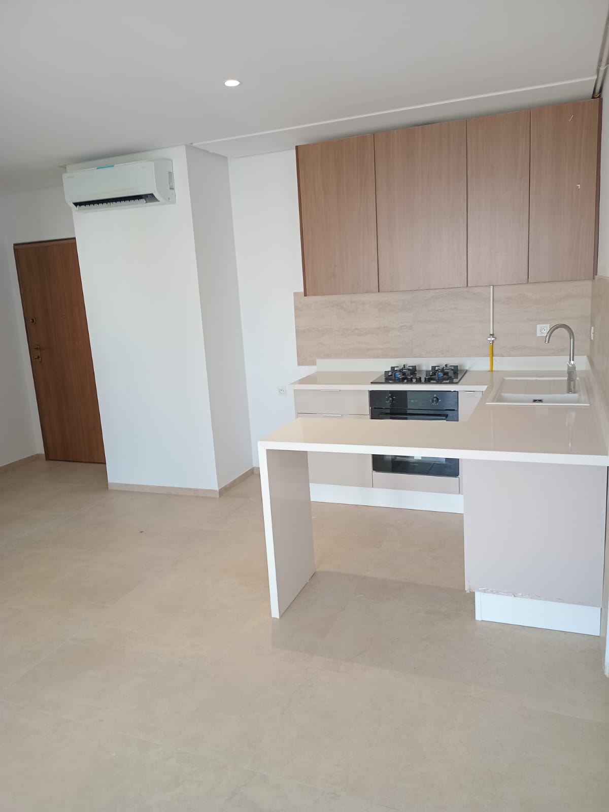 Ain Zaghouan&nbsp;Ain Zaghouan&nbsp;Location&nbsp;Appart. 1 pi�ce&nbsp;S1 neuf a ain zaghouan