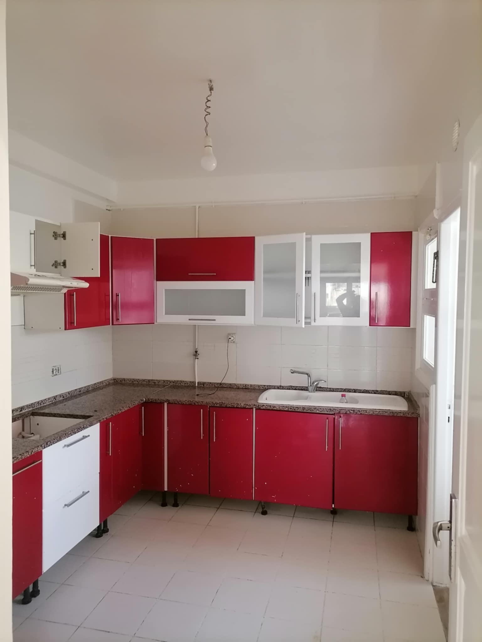 Raoued Cite Ennkhilet Location Appart. 5 pices+ A l appartement a enkhilette araiana