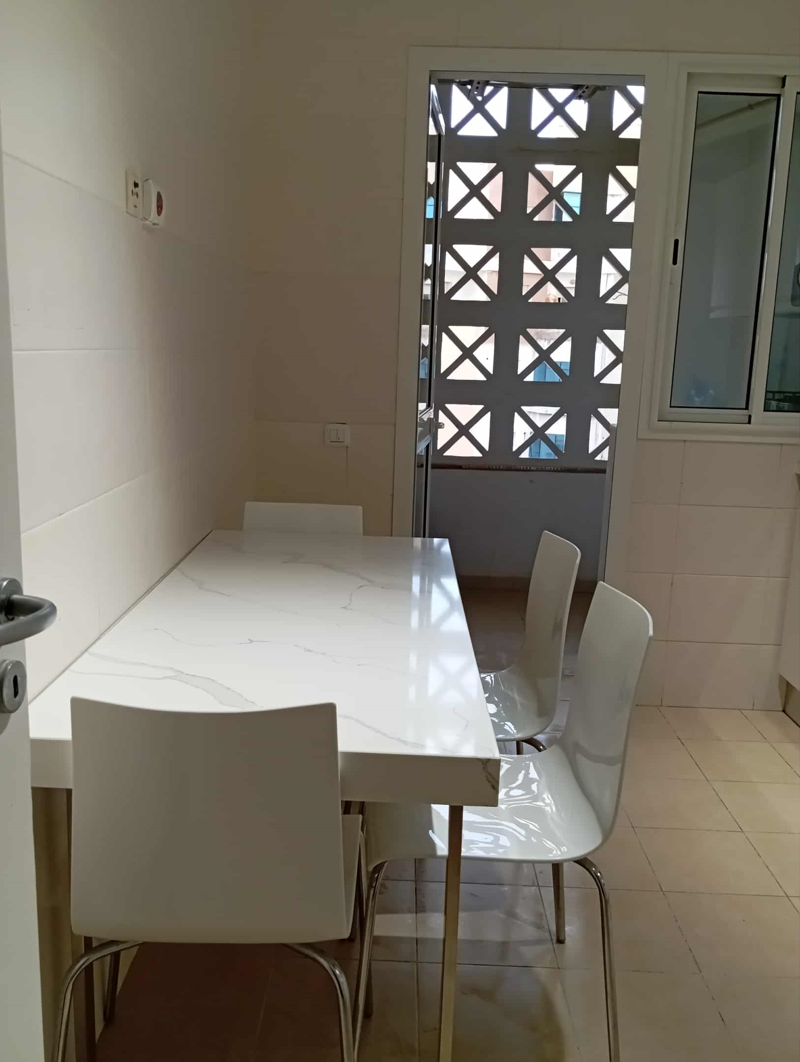 La Marsa El Aouina Location Appart. 1 pice Apprt splus  1  richement meubl  lwahat