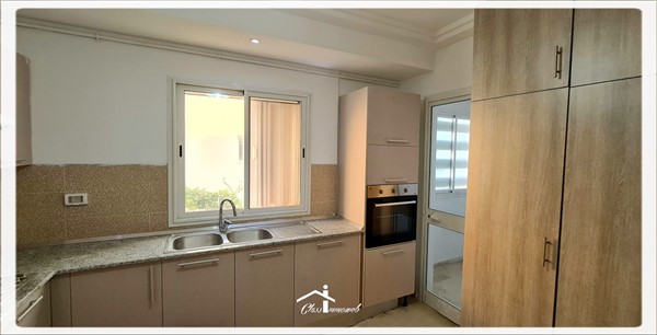 Hammam Chatt Borj Cedria Vente Appart. 5 pices+ Appart h standing de 111 m2 au 1er t  260 md