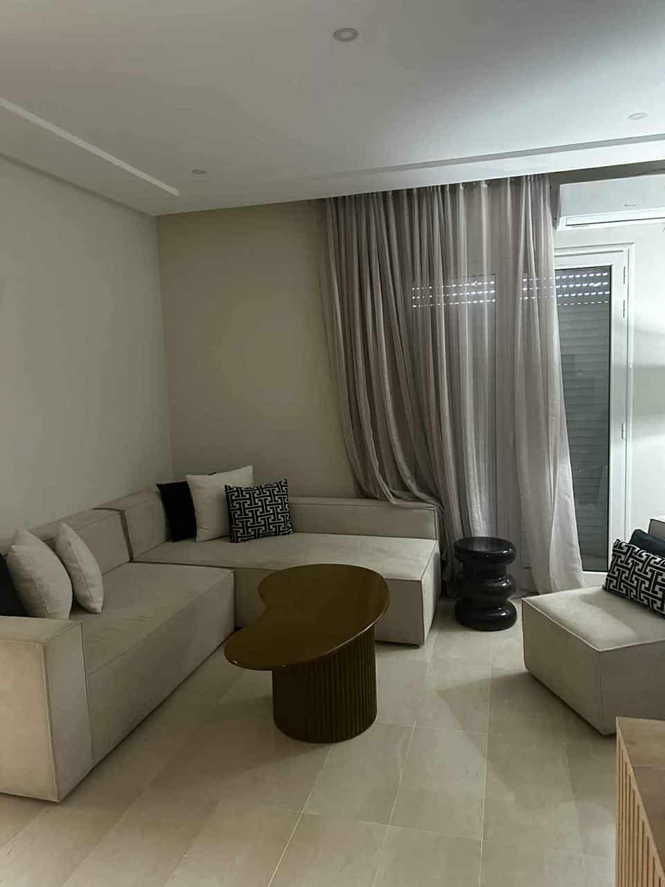 La Soukra La Soukra Location Appart. 1 pice Appartement s1 meubl prs universit ibn khaldoun