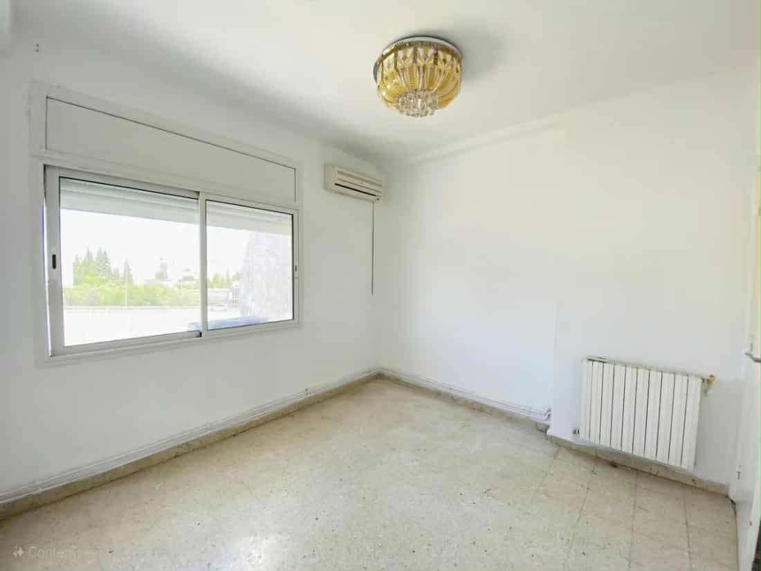 El Menzah Mutuelle Ville Location Appart. 4 pices S plus 3 au nord hilton wb4311