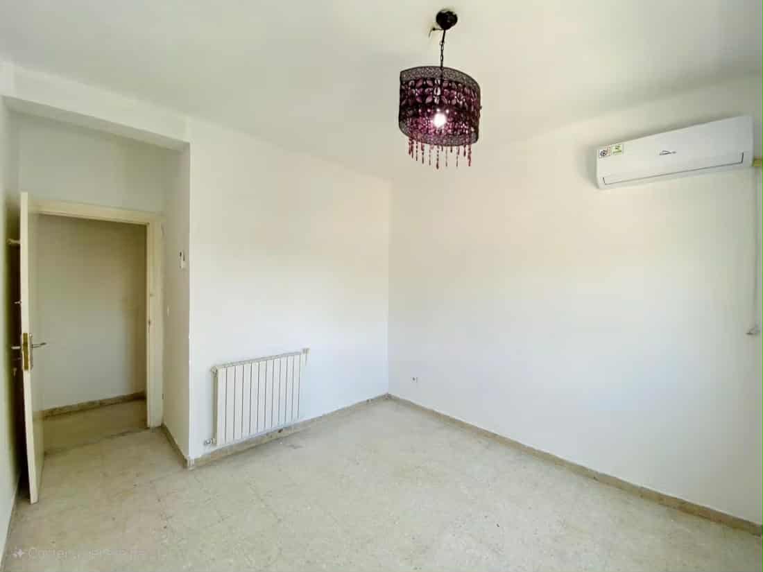 El Menzah Mutuelle Ville Location Appart. 4 pices S plus 3 au nord hilton wb4311
