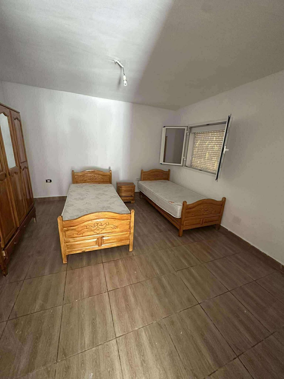 Ariana Ville El Menzah 8 Location Maisons Studio s0 meubl a el manzah 8 wb4308