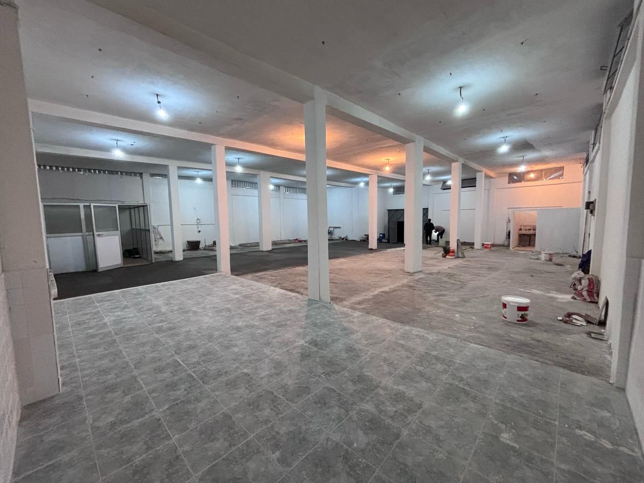 Soliman Soliman Location Surfaces Au z ind  soliman disponible espace couvert 300 m